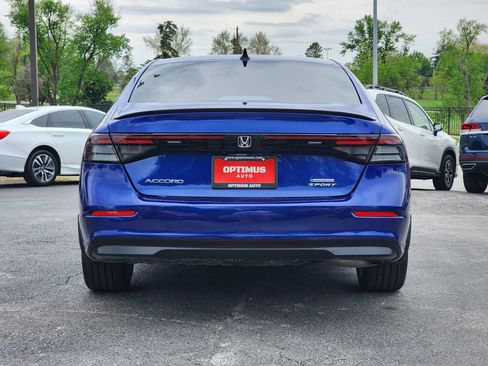Used 2024 Honda Accord Sport image 6