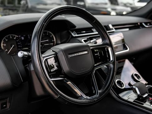 Used 2021 Land Rover Range Rover Velar R-Dynamic S AWD/4WD image 15
