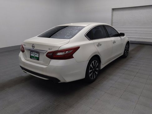 Used 2018 Nissan Altima 2.5 SV FWD image 9