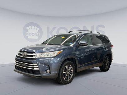 Used 2017 Toyota Highlander XLE