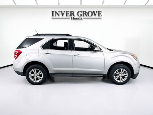 Used 2016 Chevrolet Equinox LT w/ Convenience Package FWD image 4