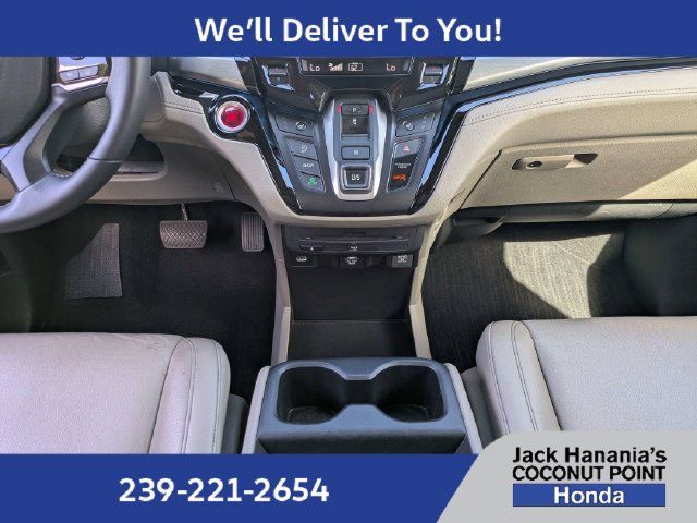 Used 2023 Honda Odyssey Touring image 20