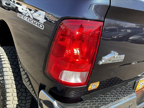 Used 2015 RAM 2500 Big Horn image 27