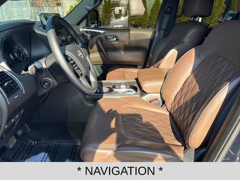 Used 2022 Nissan Armada Platinum w/ Captain's Chairs Package image 9