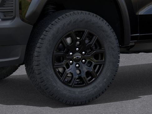 New 2026 Chevrolet Colorado Trail Boss AWD/4WD image 14