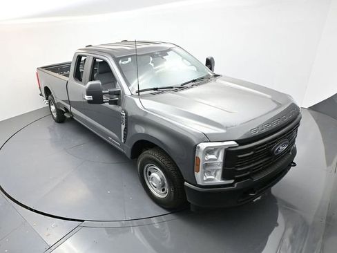 New 2026 Ford F250 XL RWD image 18