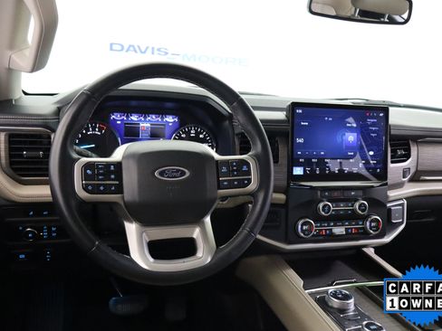 Used 2024 Ford Expedition Max Limited image 16
