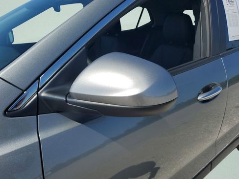 Used 2025 Buick Encore GX Preferred FWD image 25