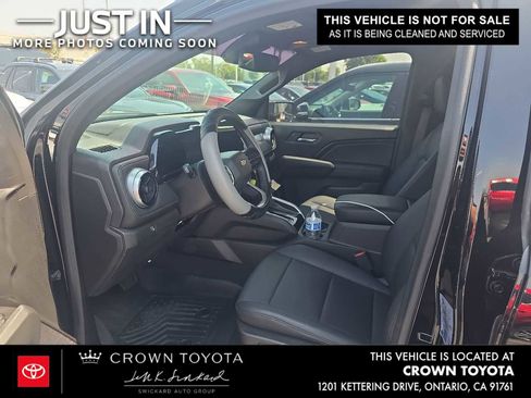 Used 2024 Chevrolet Colorado LT w/ LT Convenience Package III AWD/4WD image 4