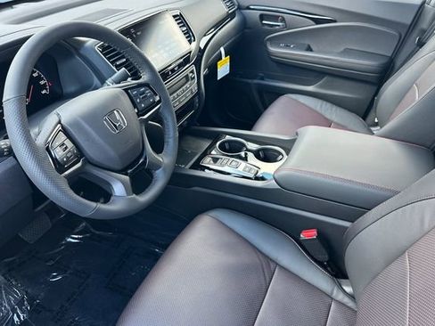 New 2026 Honda Ridgeline Black Edition image 10