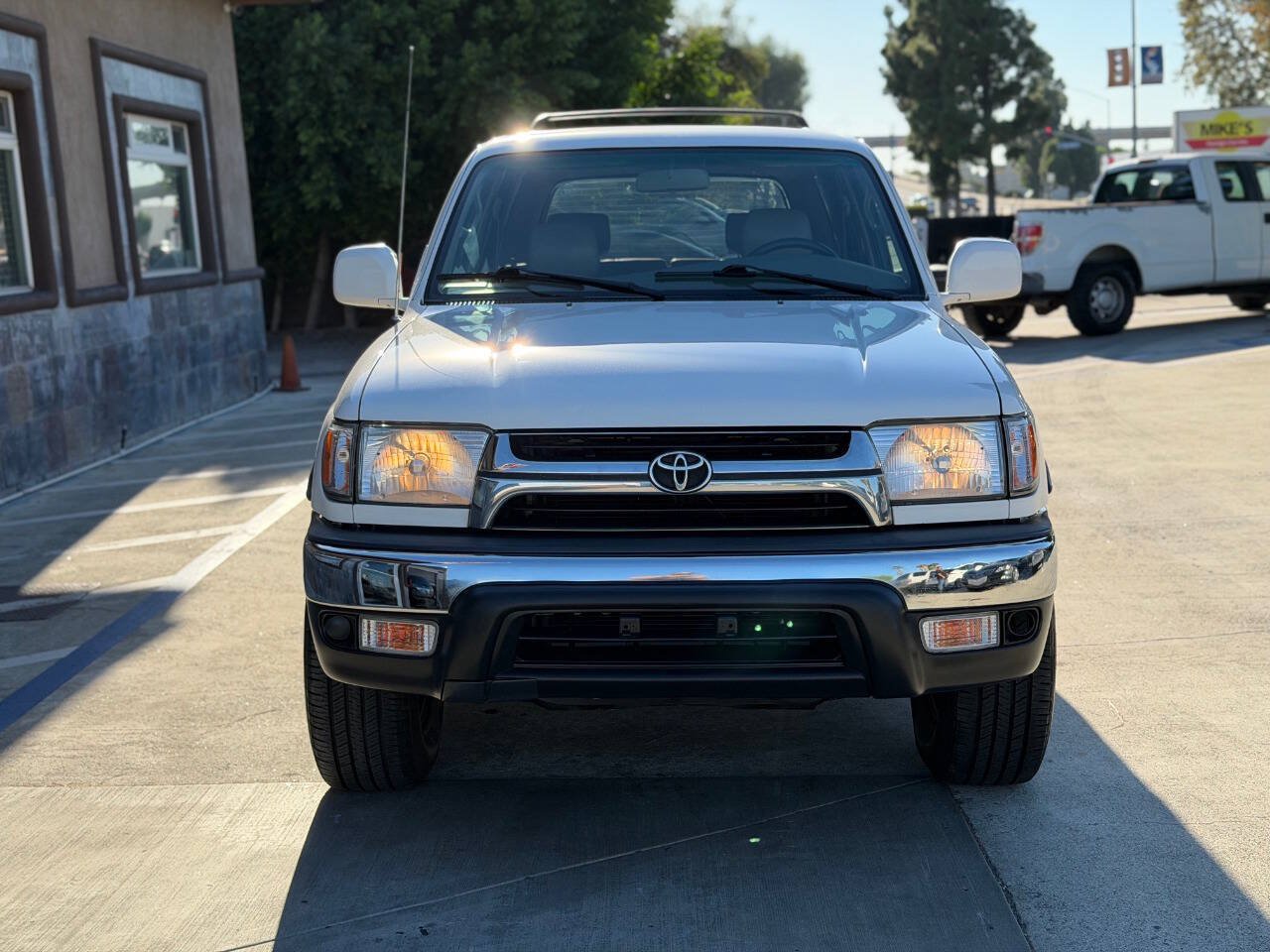 Used 2002 Toyota 4Runner SR5 w/ Upgrade Value Pkg 2 RWD image 3