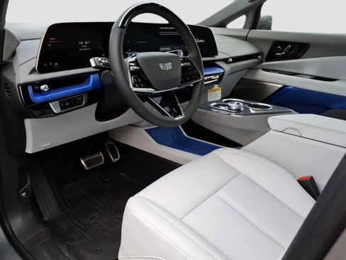 New 2026 Cadillac Optiq Sport 1 image 12