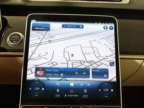 Used 2022 Mercedes-Benz S 500 4MATIC w/ 3D Technology Package image 51