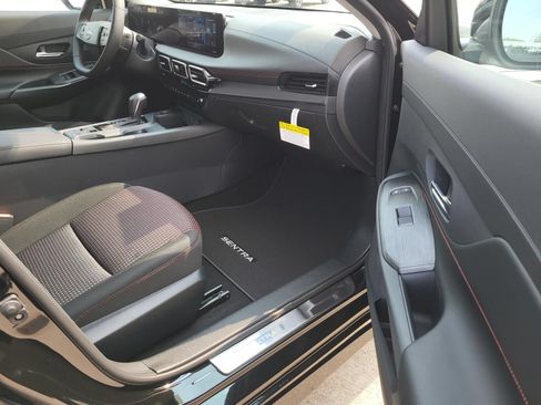 New 2027 Nissan Sentra SR w/ SR All Weather Package FWD image 10