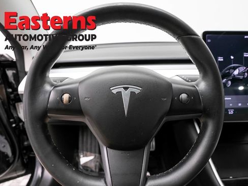 Used 2018 Tesla Model 3 Long Range AWD/4WD image 10