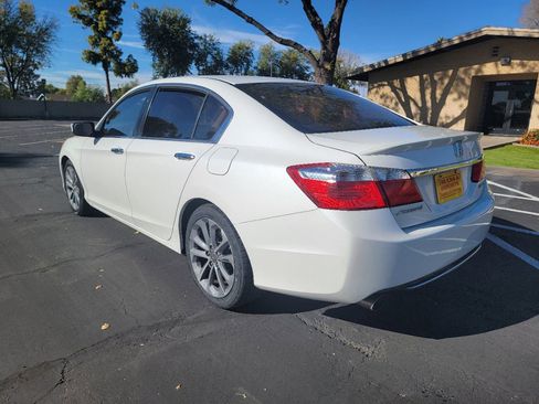 Used 2015 Honda Accord Sport image 6