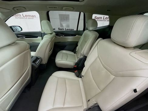 Used 2022 Cadillac XT6 Premium Luxury w/ Technology Package image 28