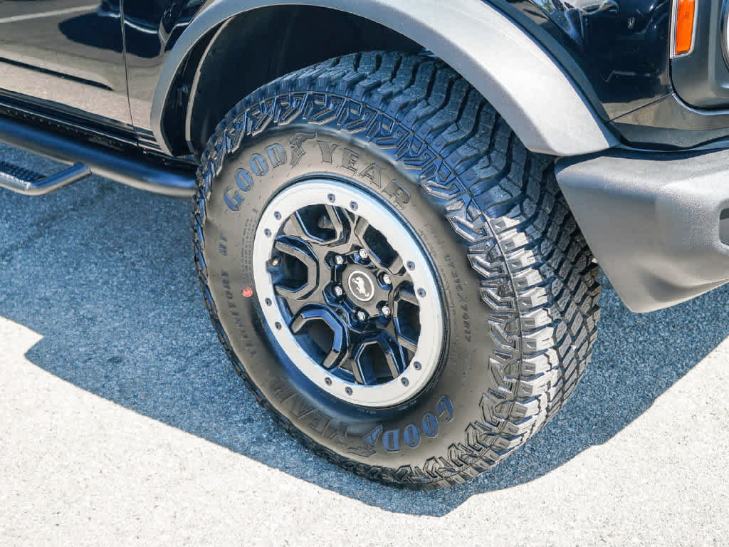 Used 2022 Ford Bronco Big Bend w/ Sasquatch Package AWD/4WD image 9