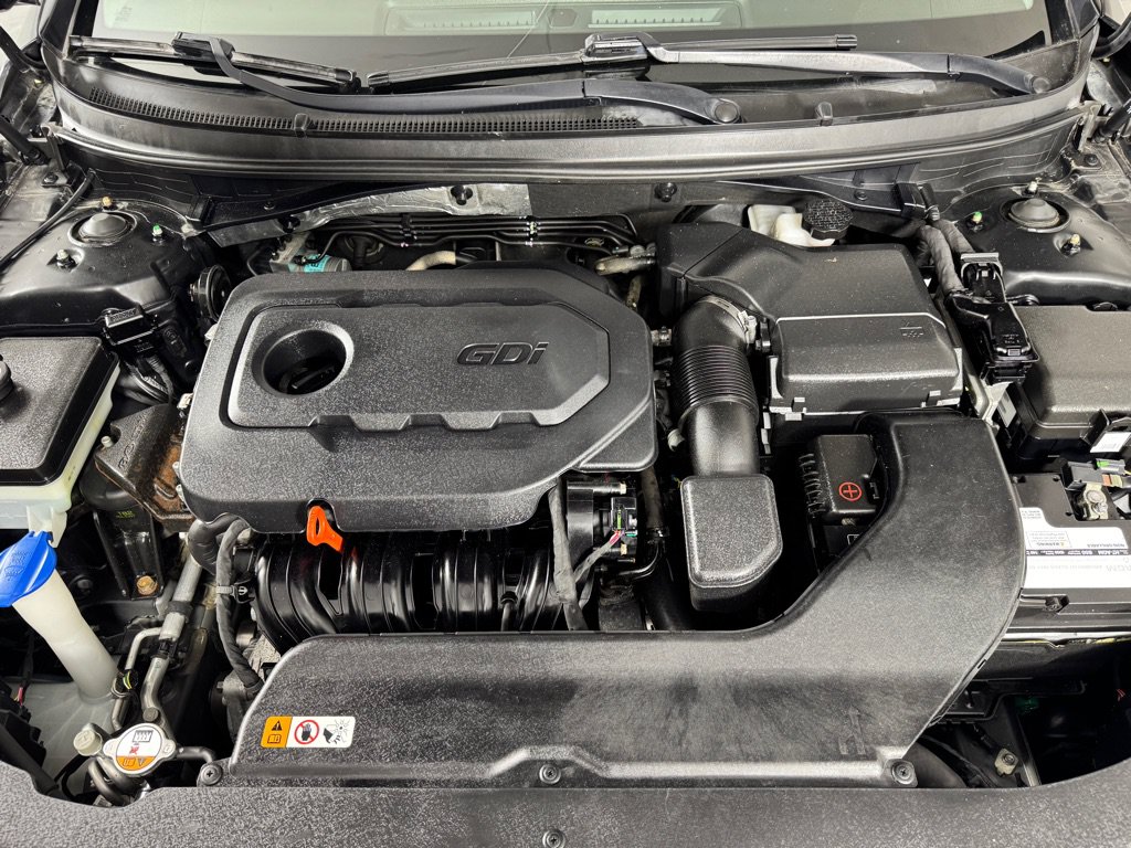 Used 2015 Hyundai Sonata Sport w/ Option Group 03 FWD image 27