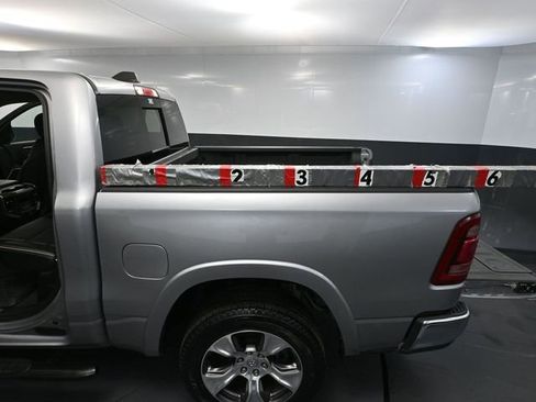 Used 2020 RAM 1500 Laramie image 40