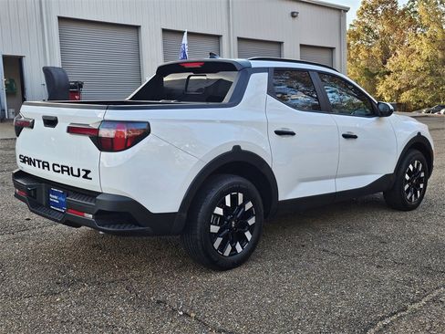 Certified 2026 Hyundai Santa Cruz SEL image 4