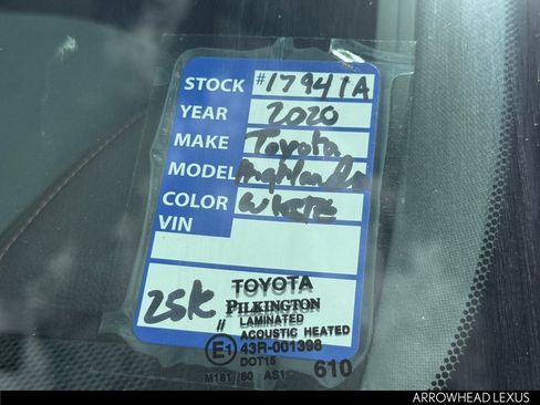 Used 2020 Toyota Highlander Limited FWD image 14