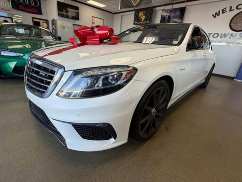 Used 2016 Mercedes-Benz S 63 AMG 4MATIC Sedan image 9