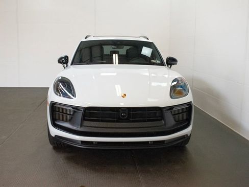 New 2026 Porsche Macan GTS AWD/4WD image 7
