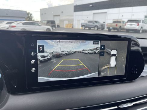 Used 2024 Hyundai Palisade Calligraphy image 15