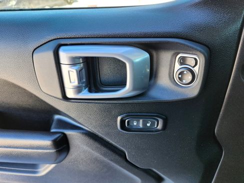 Used 2021 Jeep Gladiator Sport w/ Quick Order Package 24Q 80Th image 17