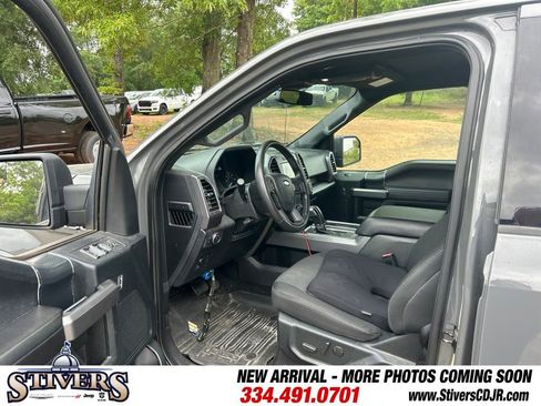 Used 2020 Ford F150 XLT w/ Equipment Group 302A Luxury AWD/4WD image 11