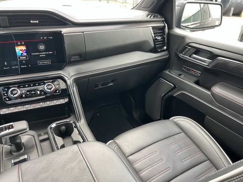 Used 2024 GMC Sierra 1500 AT4X AWD/4WD image 15
