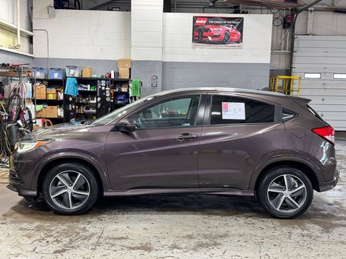 Used 2020 Honda HR-V Touring image 9
