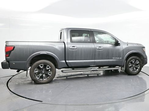 Used 2021 Nissan Titan Platinum Reserve w/ Moonroof Package image 8
