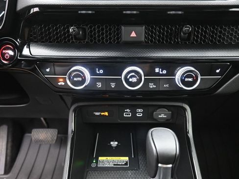 Used 2024 Honda CR-V Sport Touring image 6