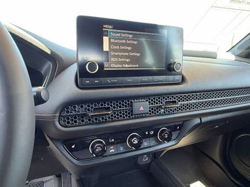 Used 2024 Honda HR-V Sport image 26