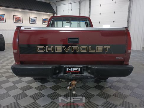 Used 1988 Chevrolet Silverado 2500 2WD Regular Cab image 9