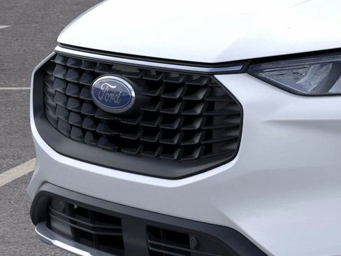 New 2025 Ford Escape SE w/ Class II Trailer Tow Package image 20
