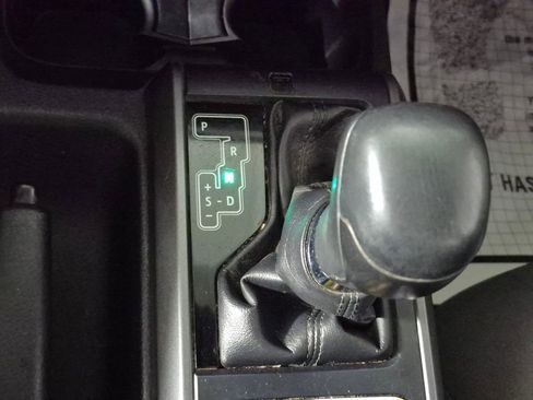 Used 2017 Toyota Tacoma TRD Sport w/ Tow Package (A/T) image 17