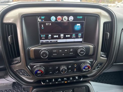 Used 2019 Chevrolet Silverado 3500 High Country w/ Duramax Plus Package image 14