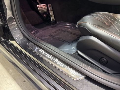 Used 2019 Mercedes-Benz CLS 450 w/ Driver Assistance Package image 17