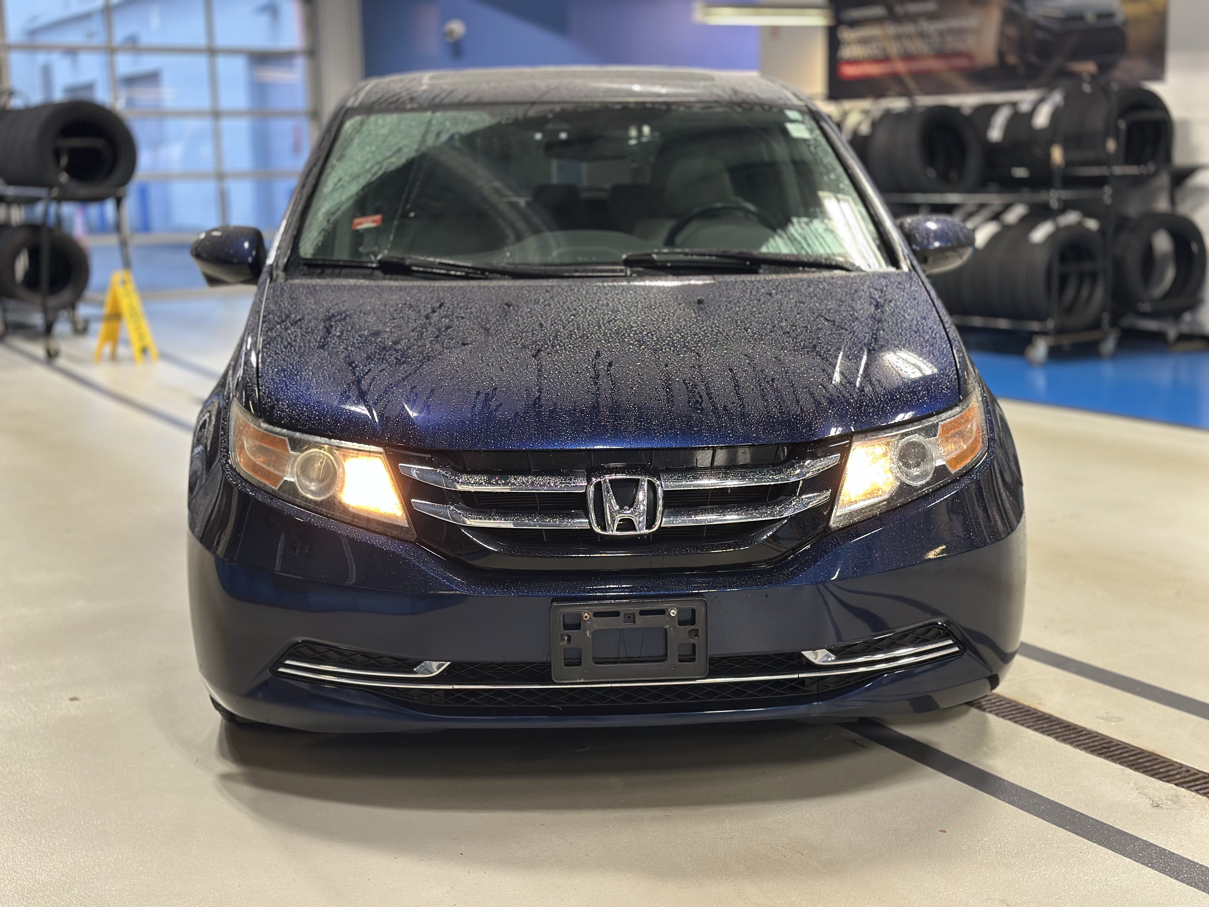 Used 2015 Honda Odyssey EX-L image 2