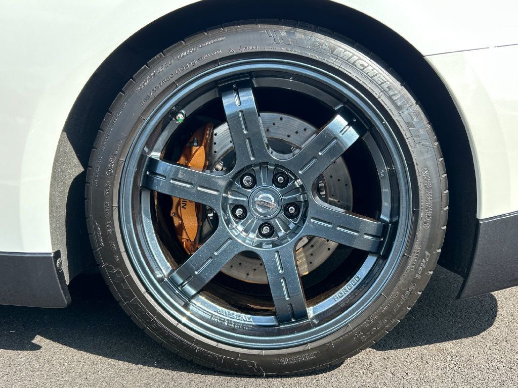Used 2015 Nissan GT-R Black Edition AWD/4WD image 26