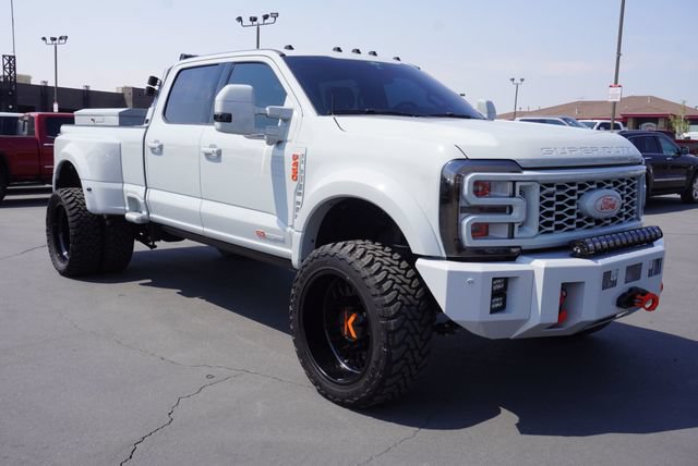 Used 2025 Ford F450 Platinum w/ FX4 Off-Road Package AWD/4WD image 15