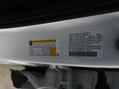 Used 2025 Honda Pilot Sport image 20