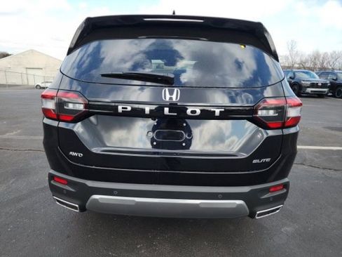 New 2026 Honda Pilot Elite image 6