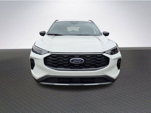 New 2026 Ford Escape ST-Line w/ Tech Pack #1 image 3