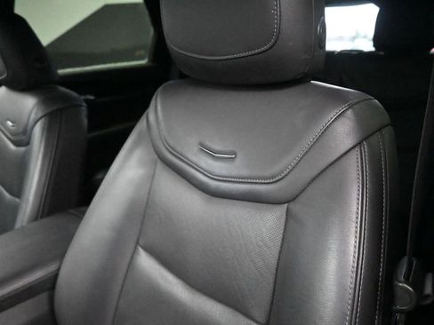 Used 2023 Cadillac XT5 Premium Luxury image 19
