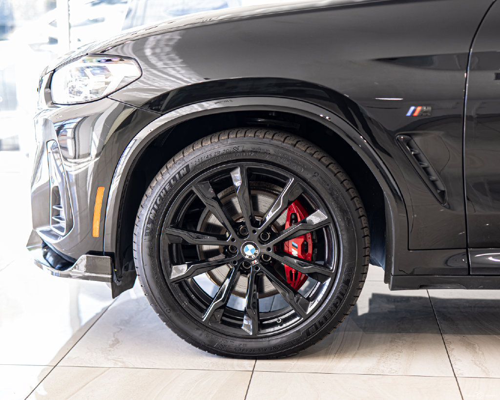 Used 2024 BMW X4 M40i AWD/4WD image 8