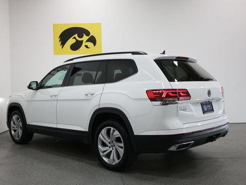 Certified 2023 Volkswagen Atlas SE AWD/4WD image 9